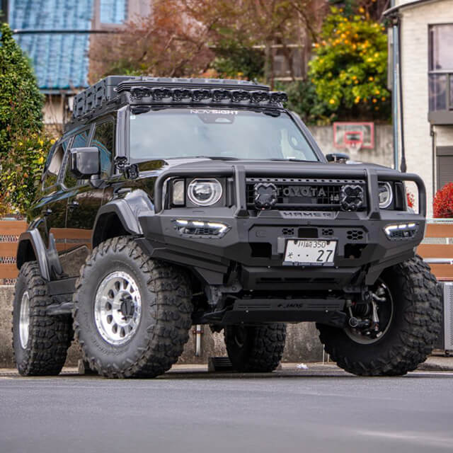 #003 LANDCRUISER250